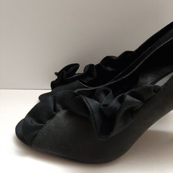 ANN MARINO Ruffle Detail Peep-Toe Slip-On High Heel Shoes Black Fabric Sz 9 M - Picture 9 of 16
